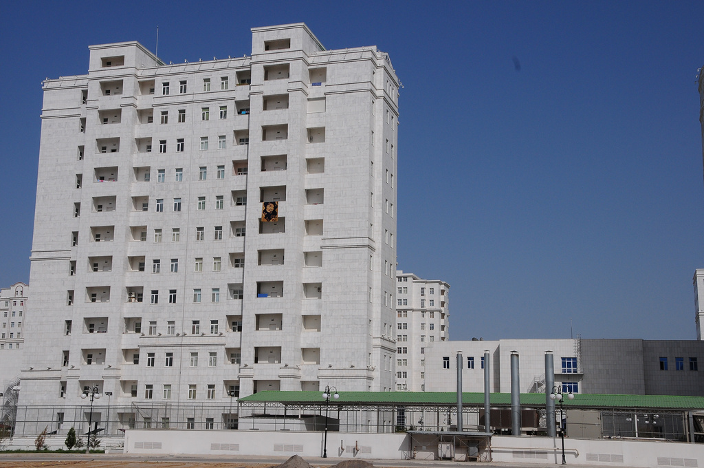 Türkmenistan Aşkabat Tekstil Bakanlığı Konutları - Görsel 1